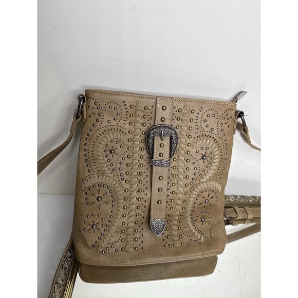 Montana West Tooled Studded Crossbody/Wristlet Bag buckle western boho cowboy - Picture 2 of 10